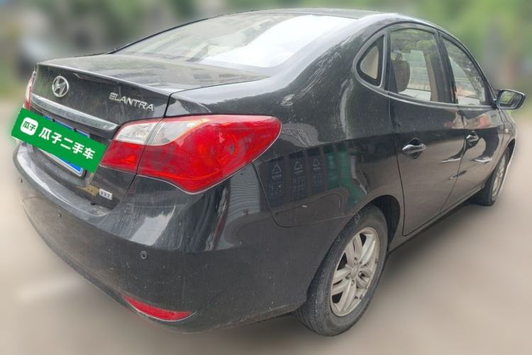 Used Hyundai Celesta 2011 1.6L Manual Comfort Edition Rear Right 45 Deg