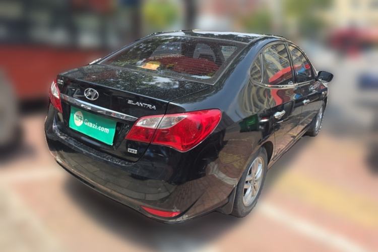 Used Hyundai Celesta 2011 1.6L Automatic Comfort Edition Rear Right 45 Deg