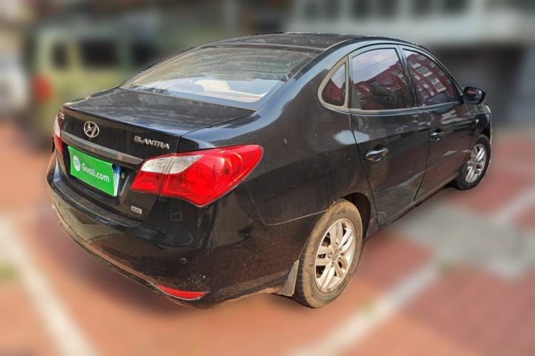 Used Hyundai Celesta 2011 1.6L Manual Comfort Edition Rear Right 45 Deg