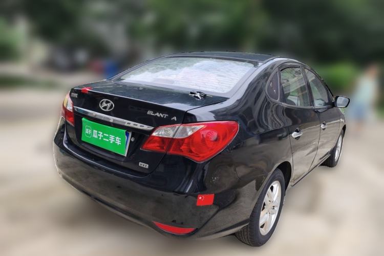 Used Hyundai Celesta 2011 1.6L Manual Comfort Edition Rear Right 45 Deg