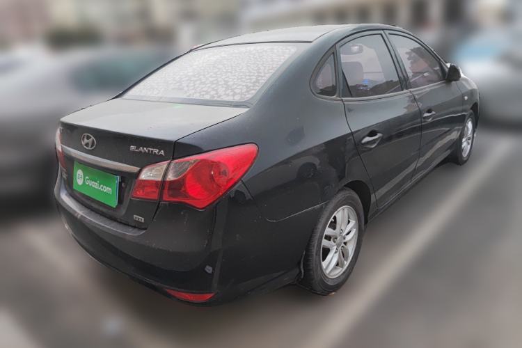 Used Hyundai Celesta 2011 1.6L Manual Comfort Edition Rear Right 45 Deg