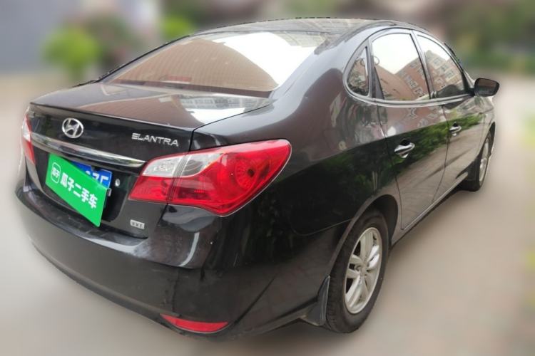 Used Hyundai Celesta 2011 1.6L Manual Comfort Edition Rear Right 45 Deg