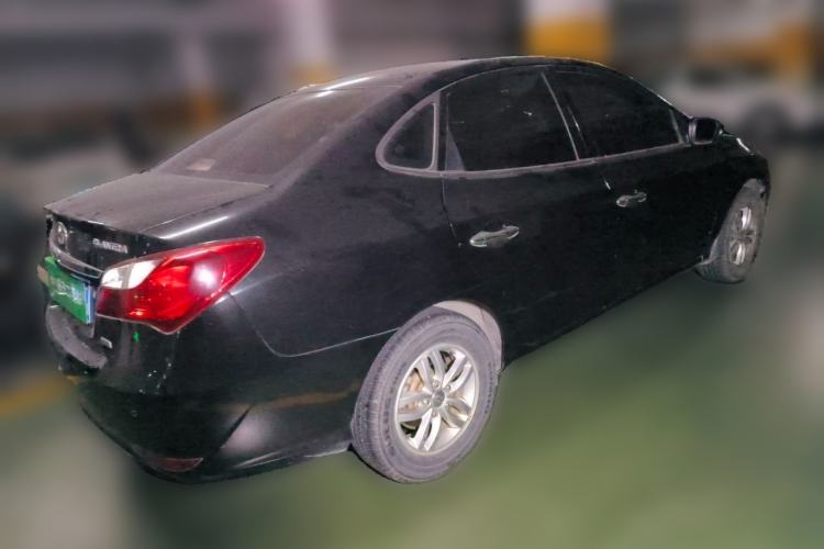 Used Hyundai Celesta 2011 1.6L Manual Luxury Model Rear Right 45 Deg