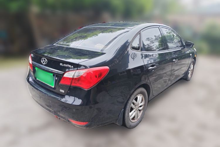 Used Hyundai Celesta 2011 1.6L Automatic Comfort Edition Rear Right 45 Deg