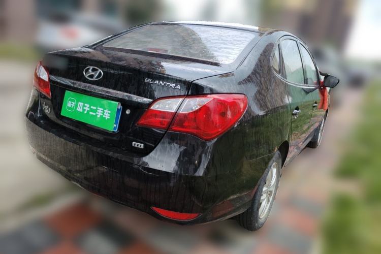 Used Hyundai Celesta 2011 1.6L Manual Comfort Edition Rear Right 45 Deg