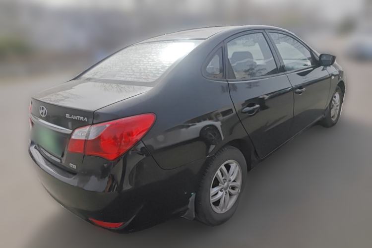 Used Hyundai Celesta 2011 1.6L Manual Comfort Edition Rear Right 45 Deg