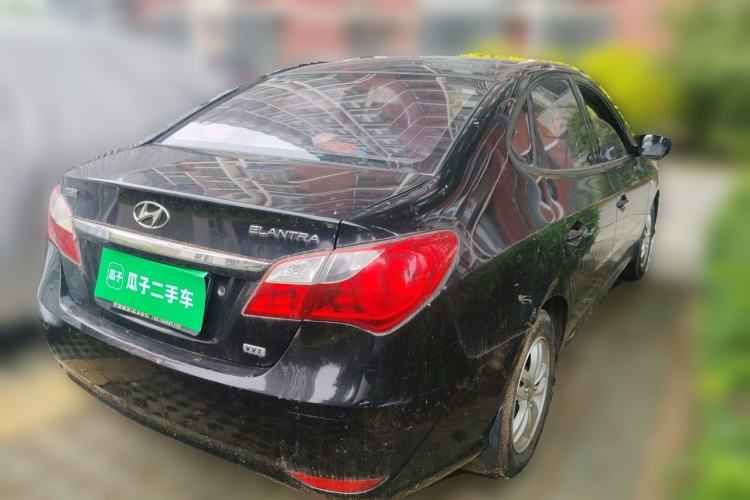 Used Hyundai Celesta 2011 1.6L Manual Comfort Edition Rear Right 45 Deg