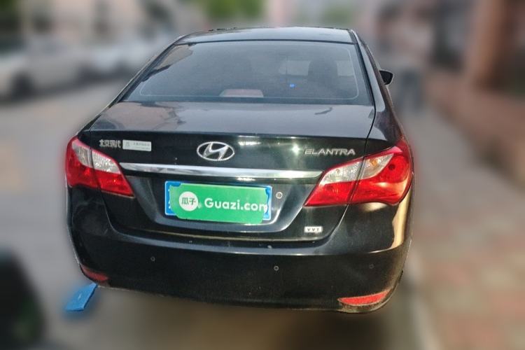 Used Hyundai Celesta 2011 1.6L Manual Luxury Model Rear