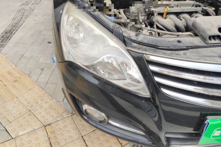 Used Hyundai Celesta 2011 1.6L Automatic Comfort Edition Right Front Headlight