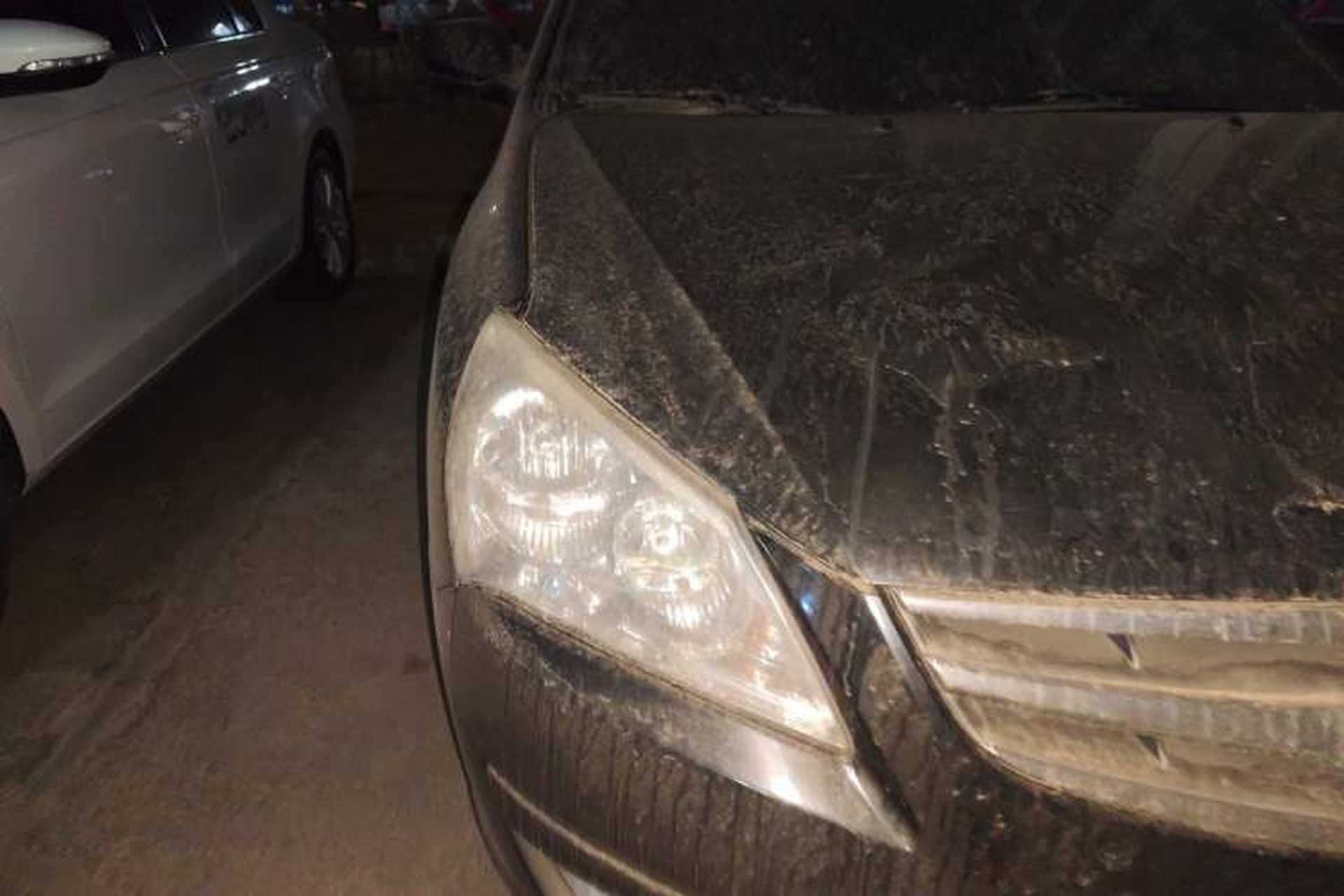 Used Hyundai Celesta 2011 1.6L Automatic Comfort Edition Right Front Headlight