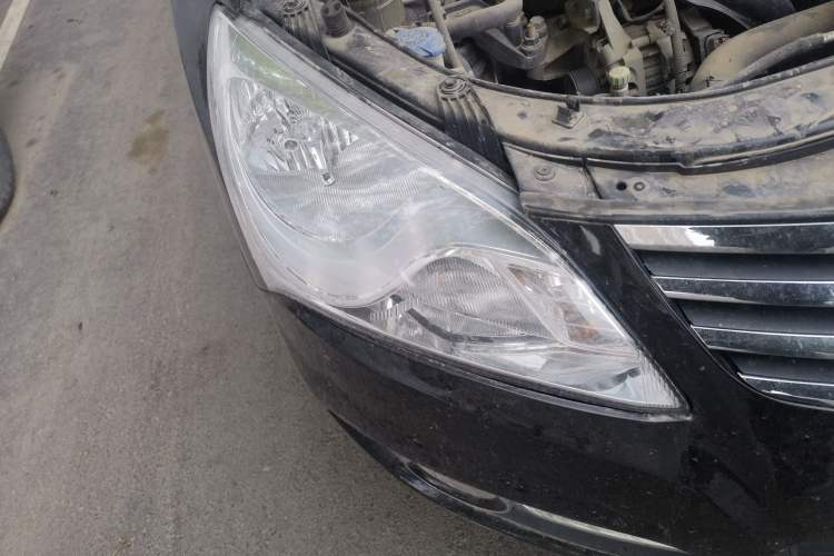 Used Hyundai Celesta 2011 1.6L Automatic Top-Tier Version Right Front Headlight