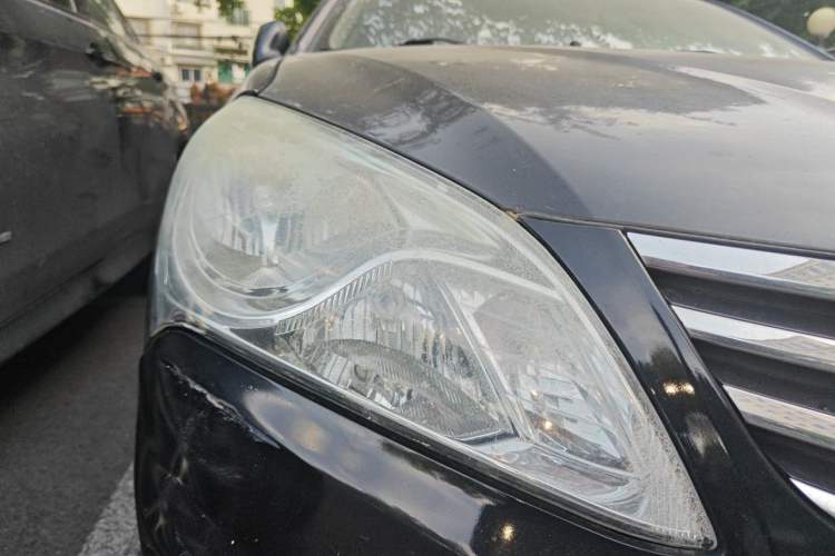 Used Hyundai Celesta 2011 1.6L Automatic Top-Tier Version Right Front Headlight