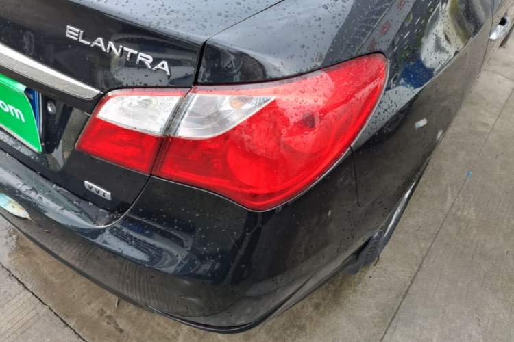 Used Hyundai Celesta 2011 1.6L Manual Luxury Model Right Rear Taillight