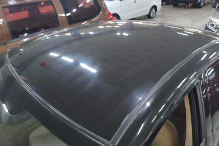 Used Hyundai Celesta 2011 1.6L Manual Comfort Edition Roof