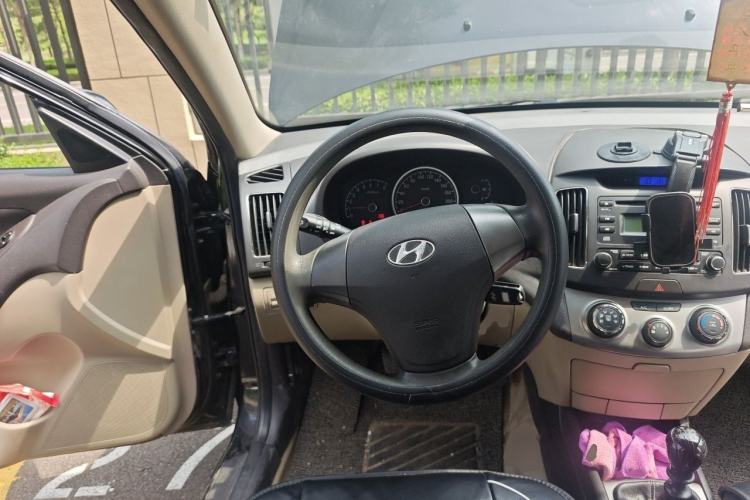 Used Hyundai Celesta 2011 1.6L Manual Comfort Edition Steering Wheel
