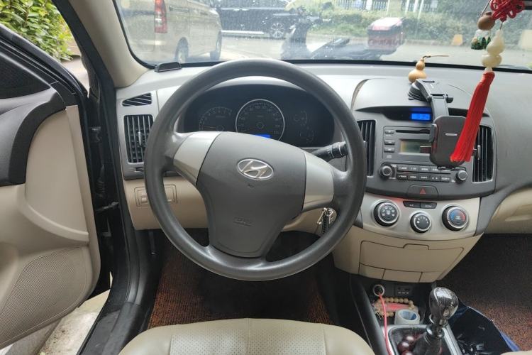 Used Hyundai Celesta 2011 1.6L Manual Comfort Edition Steering Wheel