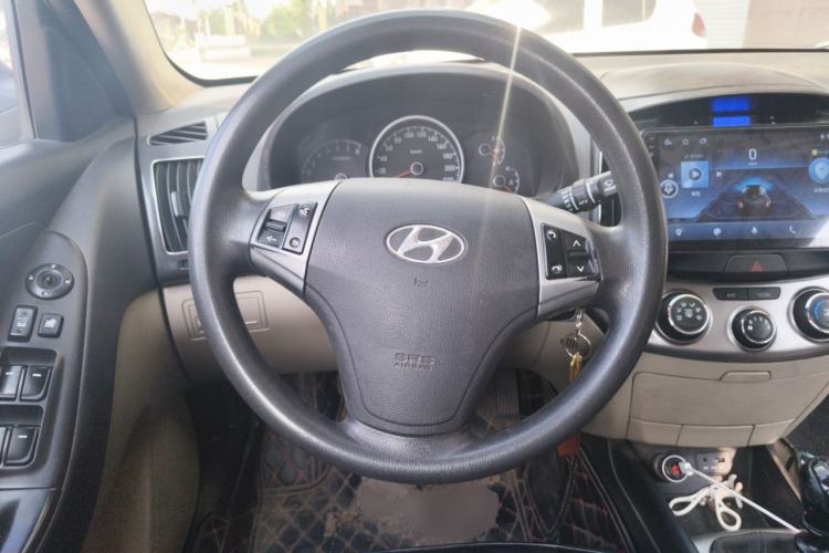 Used Hyundai Celesta 2011 1.6L Manual Comfort Edition Steering Wheel