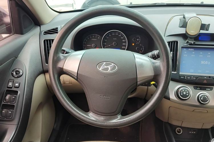 Used Hyundai Celesta 2011 1.6L Manual Comfort Edition Steering Wheel