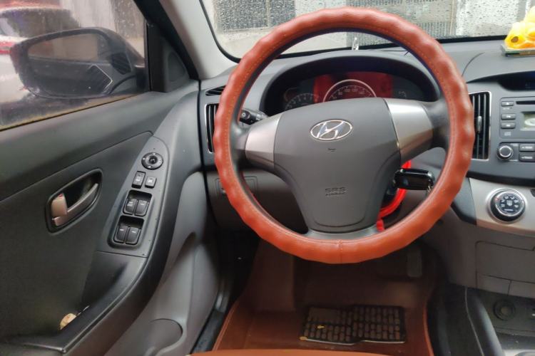Used Hyundai Celesta 2011 1.6L Manual Comfort Edition Steering Wheel