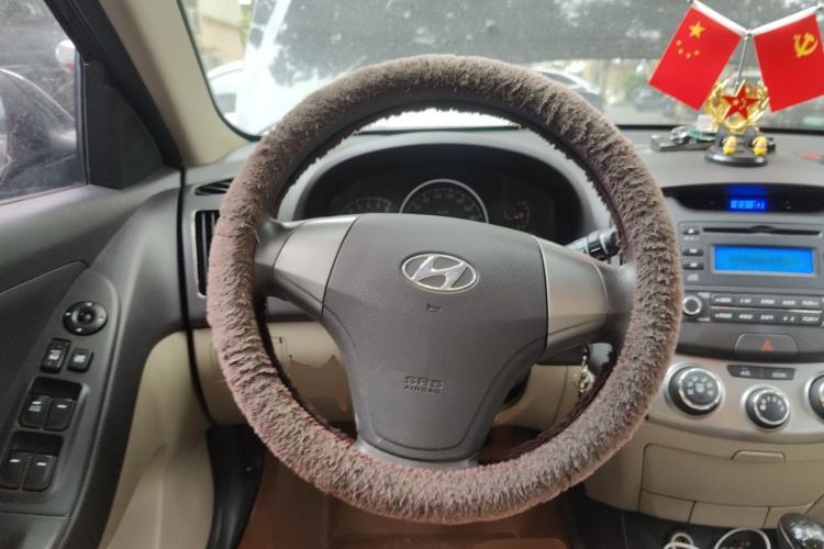 Used Hyundai Celesta 2011 1.6L Automatic Comfort Edition Steering Wheel