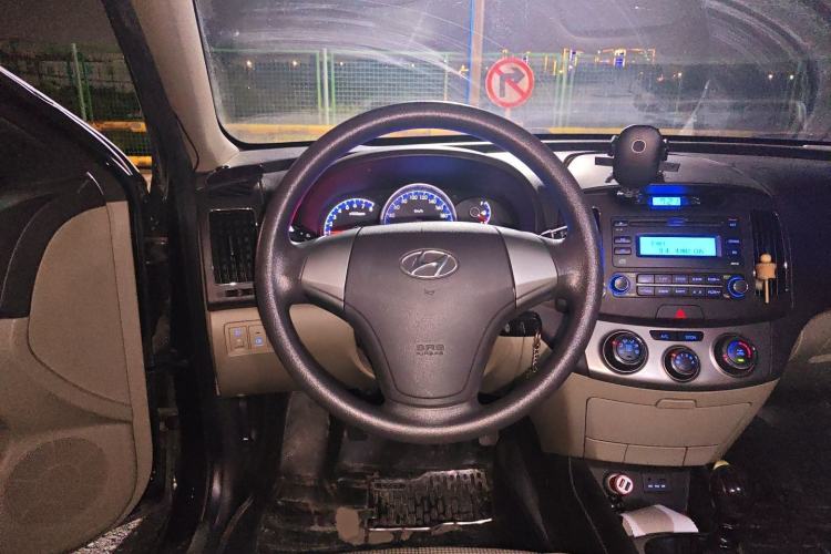 Used Hyundai Celesta 2011 1.6L Manual Comfort Edition Steering Wheel