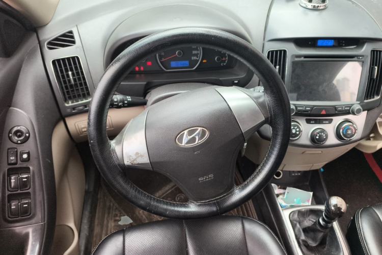 Used Hyundai Celesta 2011 1.6L Manual Comfort Edition Steering Wheel