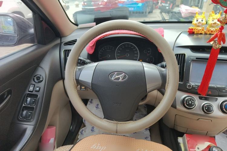 Used Hyundai Celesta 2011 1.6L Manual Comfort Edition Steering Wheel