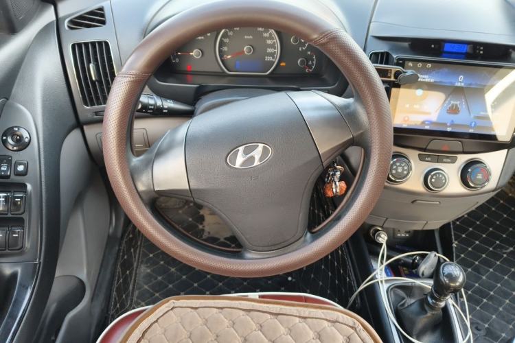 Used Hyundai Celesta 2011 1.6L Manual Comfort Edition Steering Wheel