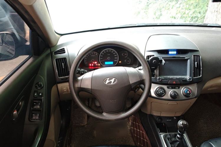 Used Hyundai Celesta 2011 1.6L Manual Comfort Edition Steering Wheel