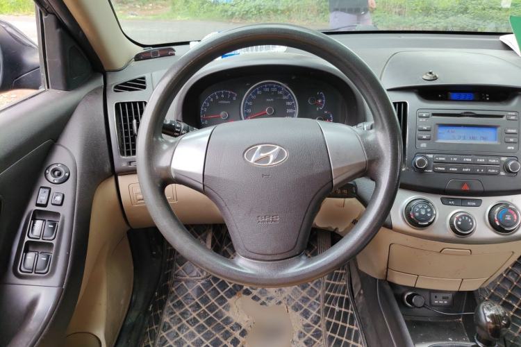 Used Hyundai Celesta 2011 1.6L Manual Comfort Edition Steering Wheel