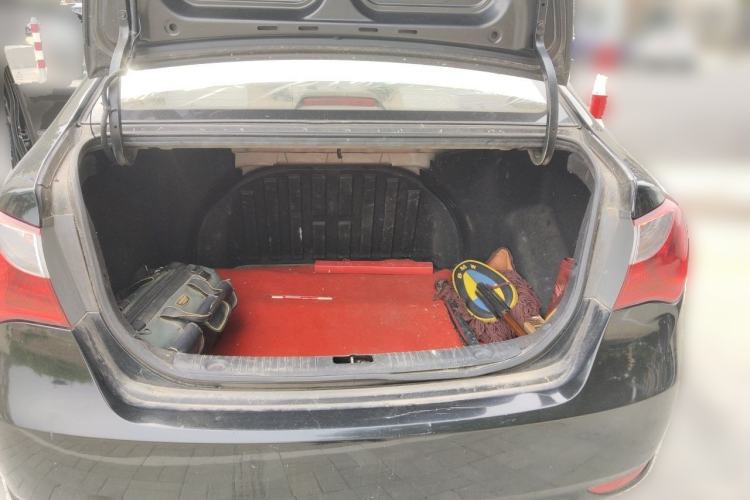 Used Hyundai Celesta 2011 1.6L Automatic Comfort Edition Trunk