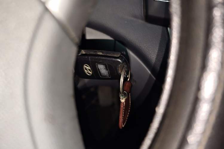 Used Hyundai Celesta 2011 1.6L Automatic Comfort Edition Vehicle Key