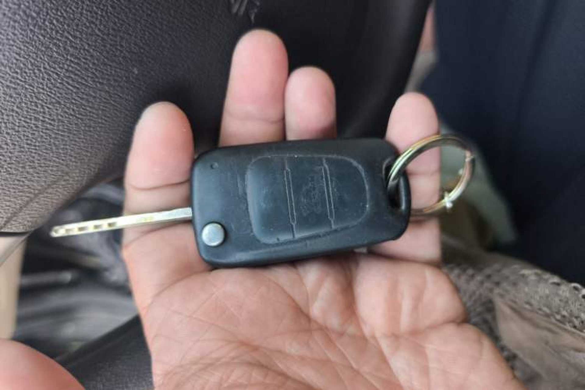 Used Hyundai Celesta 2011 1.6L Automatic Comfort Edition Vehicle Key