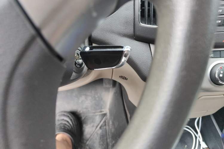Used Hyundai Celesta 2011 1.6L Automatic Comfort Edition Vehicle Key