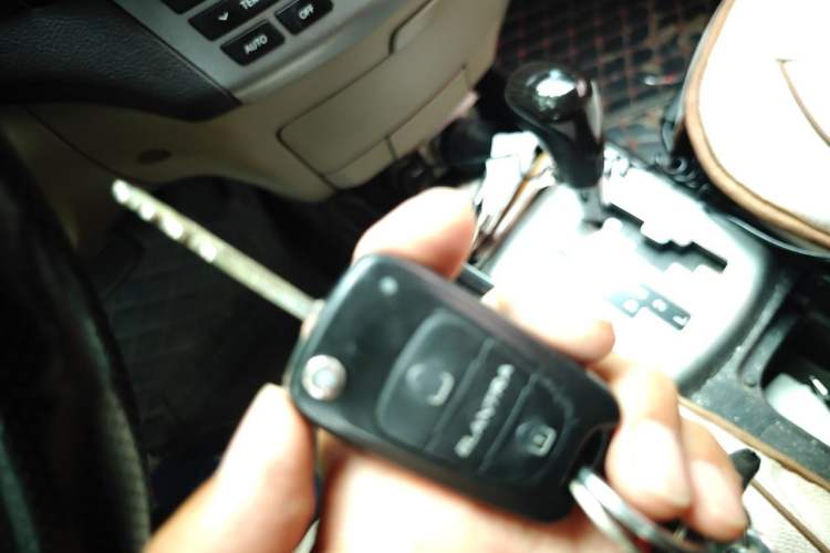 Used Hyundai Celesta 2011 1.6L Automatic Luxury Version Vehicle Key