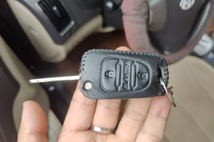 Used Hyundai Celesta 2011 1.6L Automatic Comfort Edition Vehicle Key