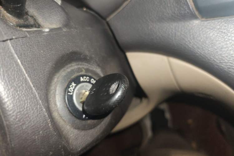 Used Hyundai Celesta 2011 1.6L Automatic Comfort Edition Vehicle Key