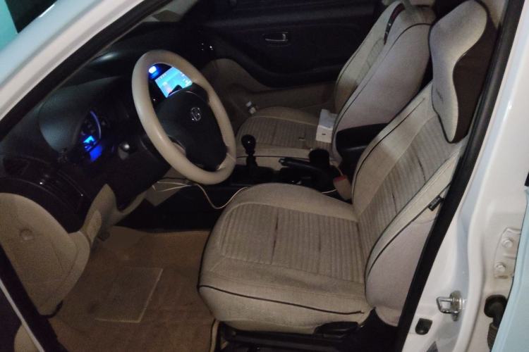Used Hyundai Celesta 2011 1.6L Manual Comfort Edition Left Front Seat