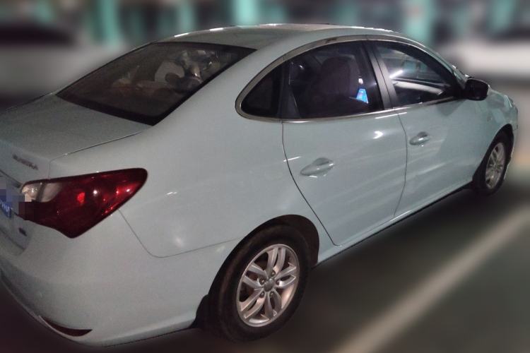 Used Hyundai Celesta 2011 1.6L Manual Comfort Edition Rear Right 45 Deg