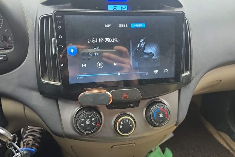 Used Hyundai Celesta 2011 1.6L Manual Comfort Edition Audio And AC Panel