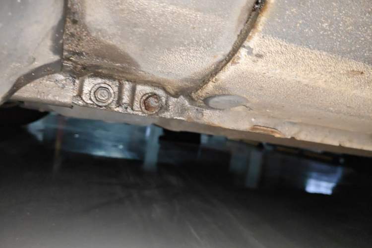 Used Hyundai Celesta 2011 1.6L Automatic Luxury Version Chassis Front Left