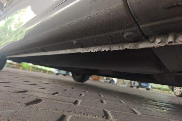 Used Hyundai Celesta 2011 1.6L Automatic Comfort Edition Chassis Front Right