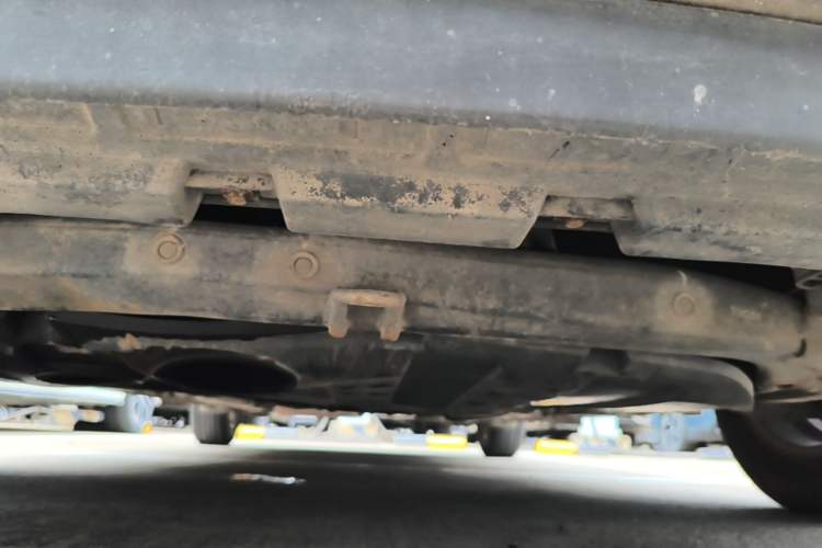 Used Hyundai Celesta 2011 1.6L Manual Comfort Edition Chassis Front