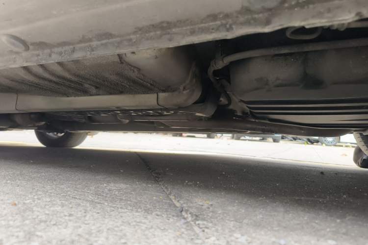 Used Hyundai Celesta 2011 1.6L Automatic Comfort Edition Chassis Rear Left