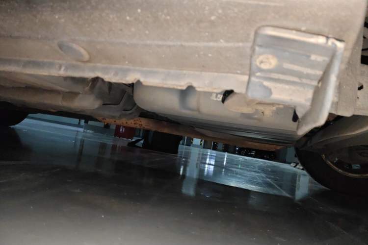 Used Hyundai Celesta 2011 1.6L Automatic Luxury Version Chassis Rear Left
