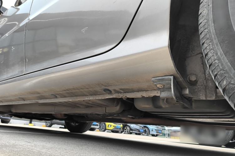 Used Hyundai Celesta 2011 1.6L Manual Comfort Edition Chassis Rear Left