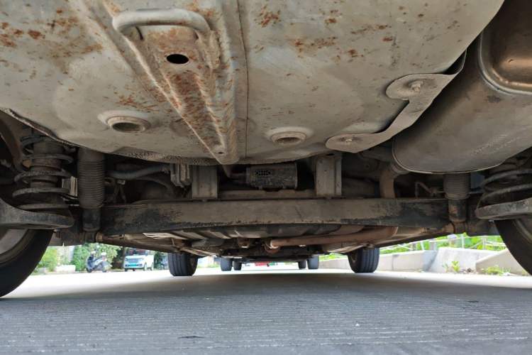 Used Hyundai Celesta 2011 1.6L Automatic Comfort Edition Chassis Rear