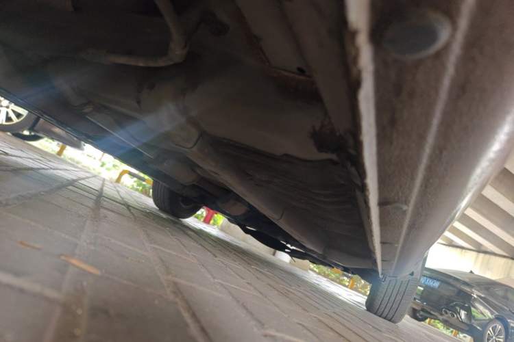 Used Hyundai Celesta 2011 1.6L Automatic Comfort Edition Chassis Rear Right