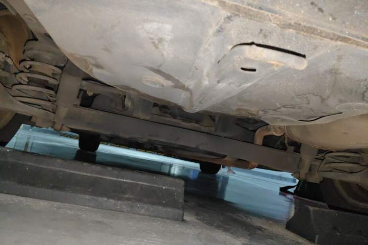 Used Hyundai Celesta 2011 1.6L Automatic Luxury Version Chassis Rear