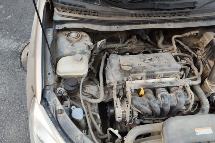 Used Hyundai Celesta 2011 1.6L Manual Luxury Model Engine Bay Right